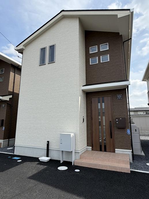茨城県つくば市  築1年(3LDK)
