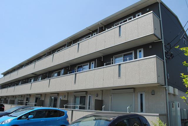 クレストコートB