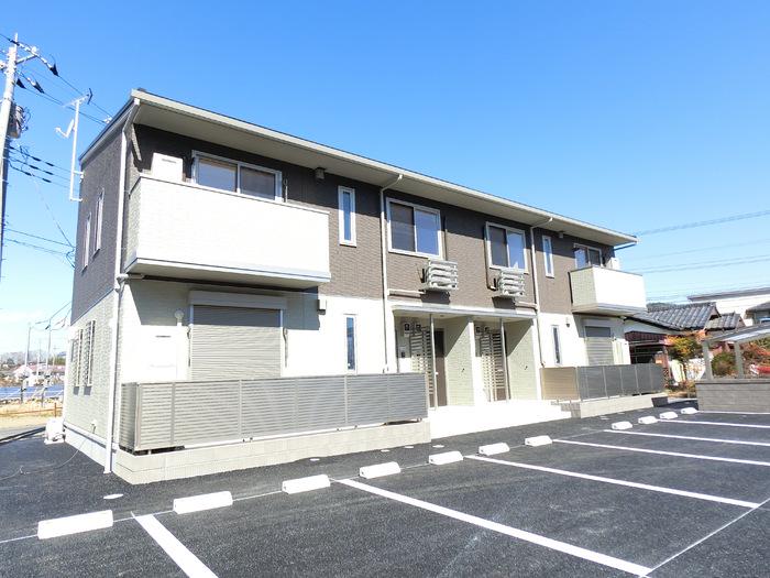 クレール富久 B