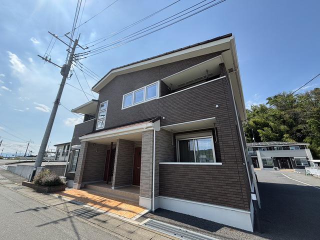 グレイスブリーゼ A