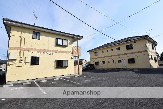 ニューパレス八坂AB