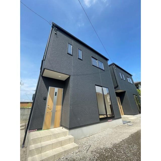 群馬県伊勢崎市  築1年(3LDK)