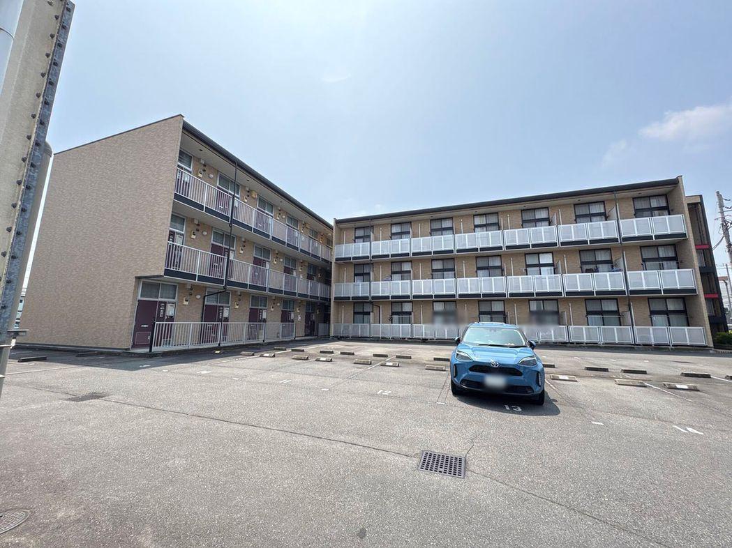 レオパレスルナシャインⅡ