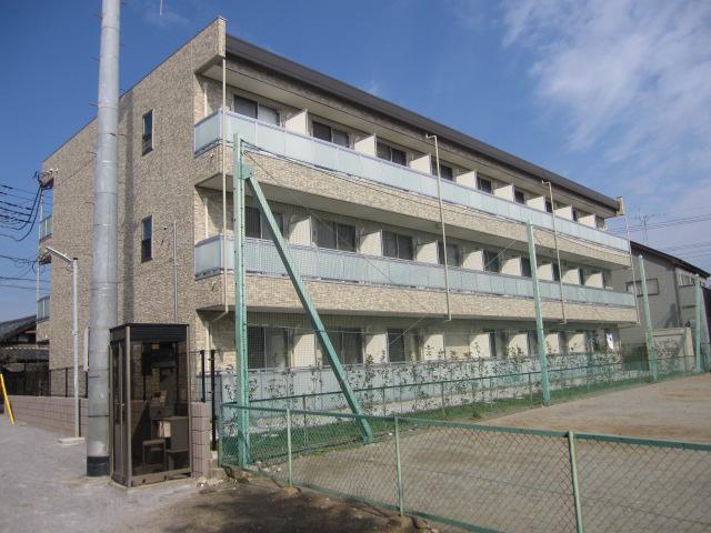 リブリアニヴェルセル(1K/1階)