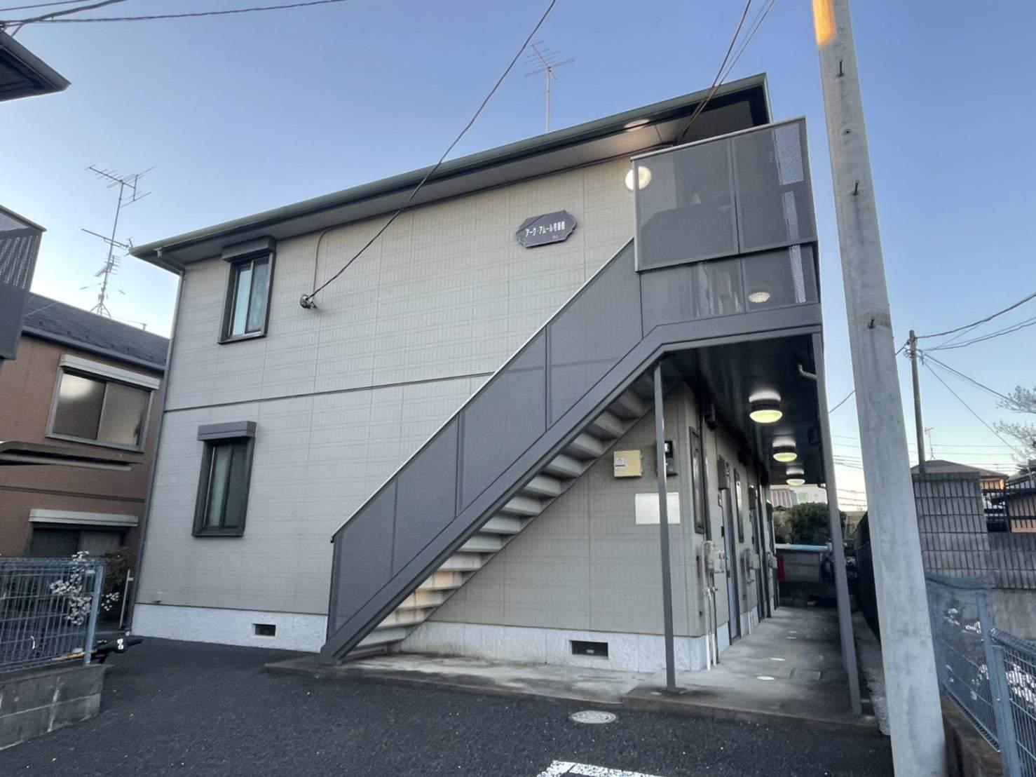 アーク・アムール壱番館