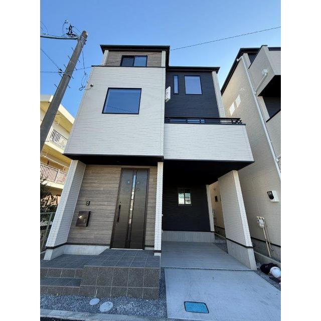 京浜東北・根岸線 蕨駅 徒歩17分  築2年(4LDK)