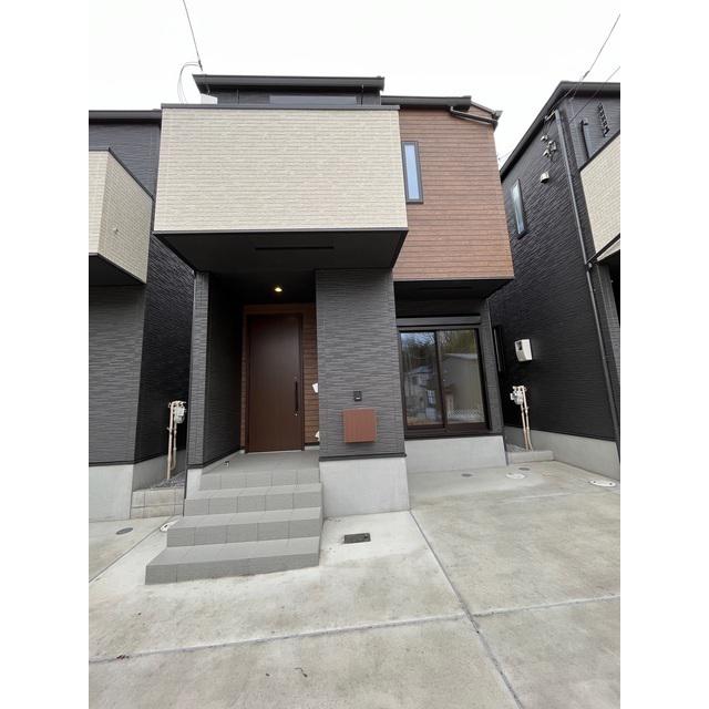 埼玉高速鉄道 鳩ケ谷駅 徒歩10分  築3年