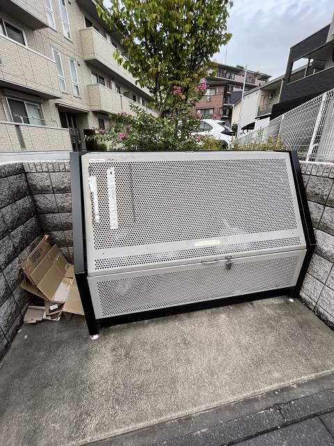 Iヴィレッジイースト