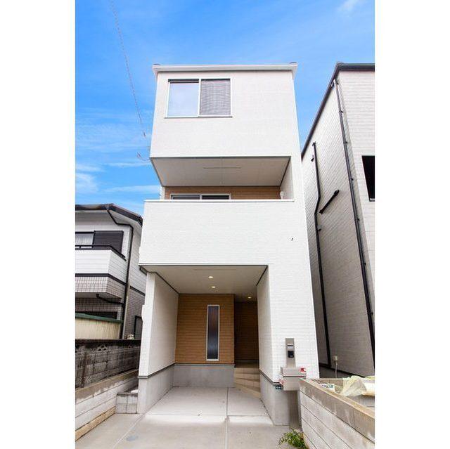 埼京線 南与野駅 徒歩13分 3階建 築1年