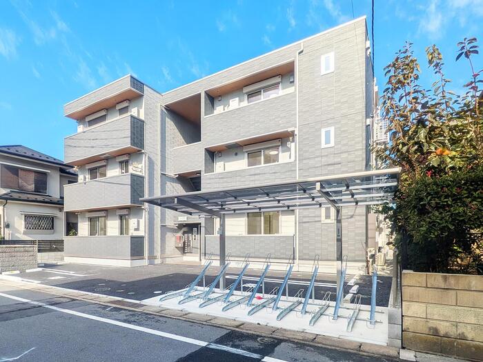 エンテスカリオン