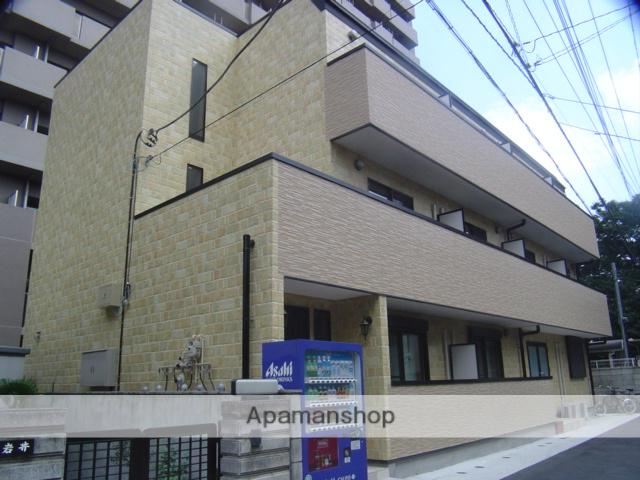 コティ・クーメリア