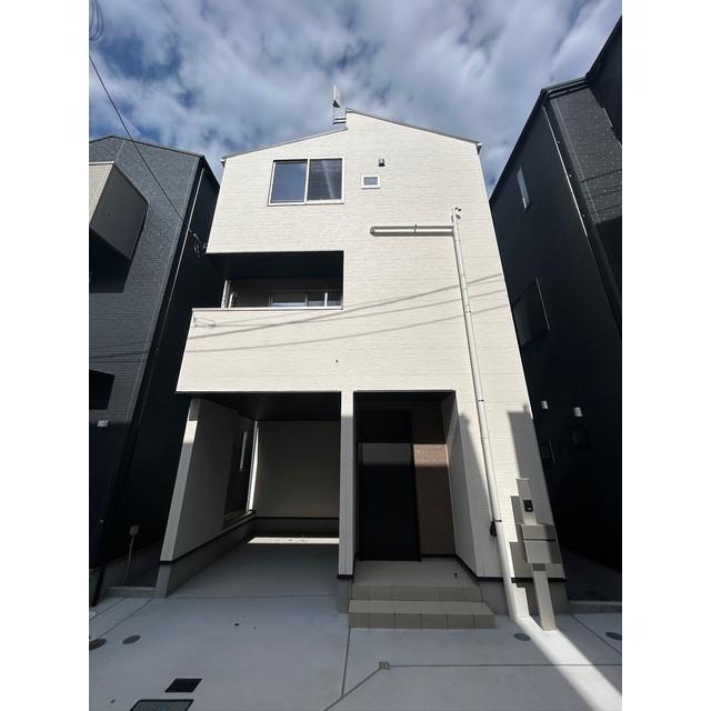 武蔵野線 西浦和駅 徒歩8分 3階建 築2年