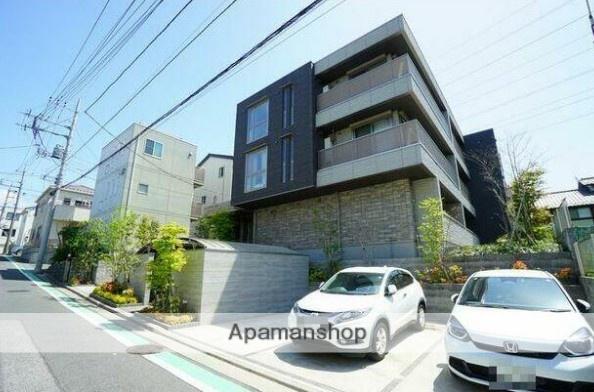 ウエストラヴィーヌ