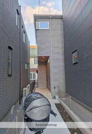 京浜東北・根岸線 浦和駅 徒歩13分 2階建 築1年