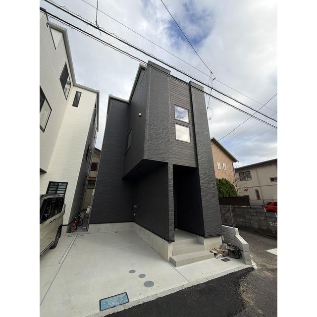 埼京線 南与野駅 徒歩18分 3階建 築1年