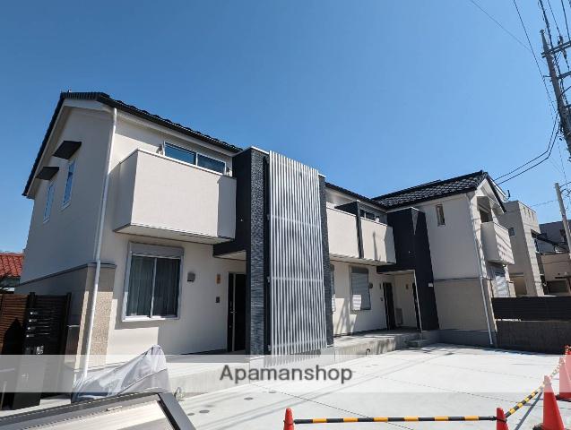 埼玉県蕨市塚越3丁目の建物