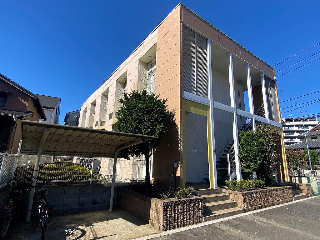 レオパレスカメリア