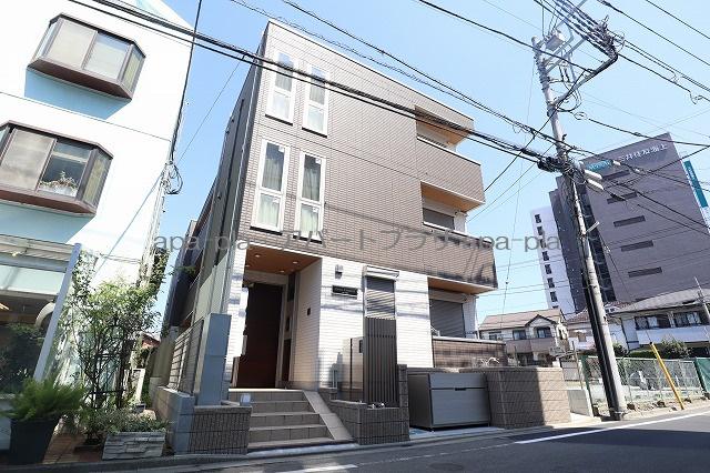シャルール川越