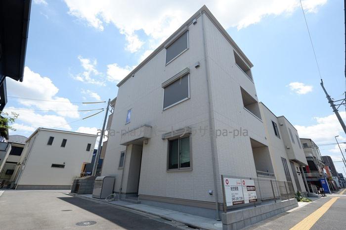 ウィステリア新宿