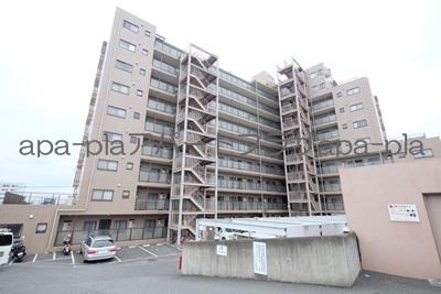 ファミール川越