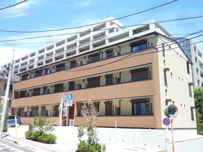 メゾンドアヴァンセ