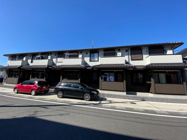 武蔵野線 吉川美南駅 徒歩7分 2階建 築8年