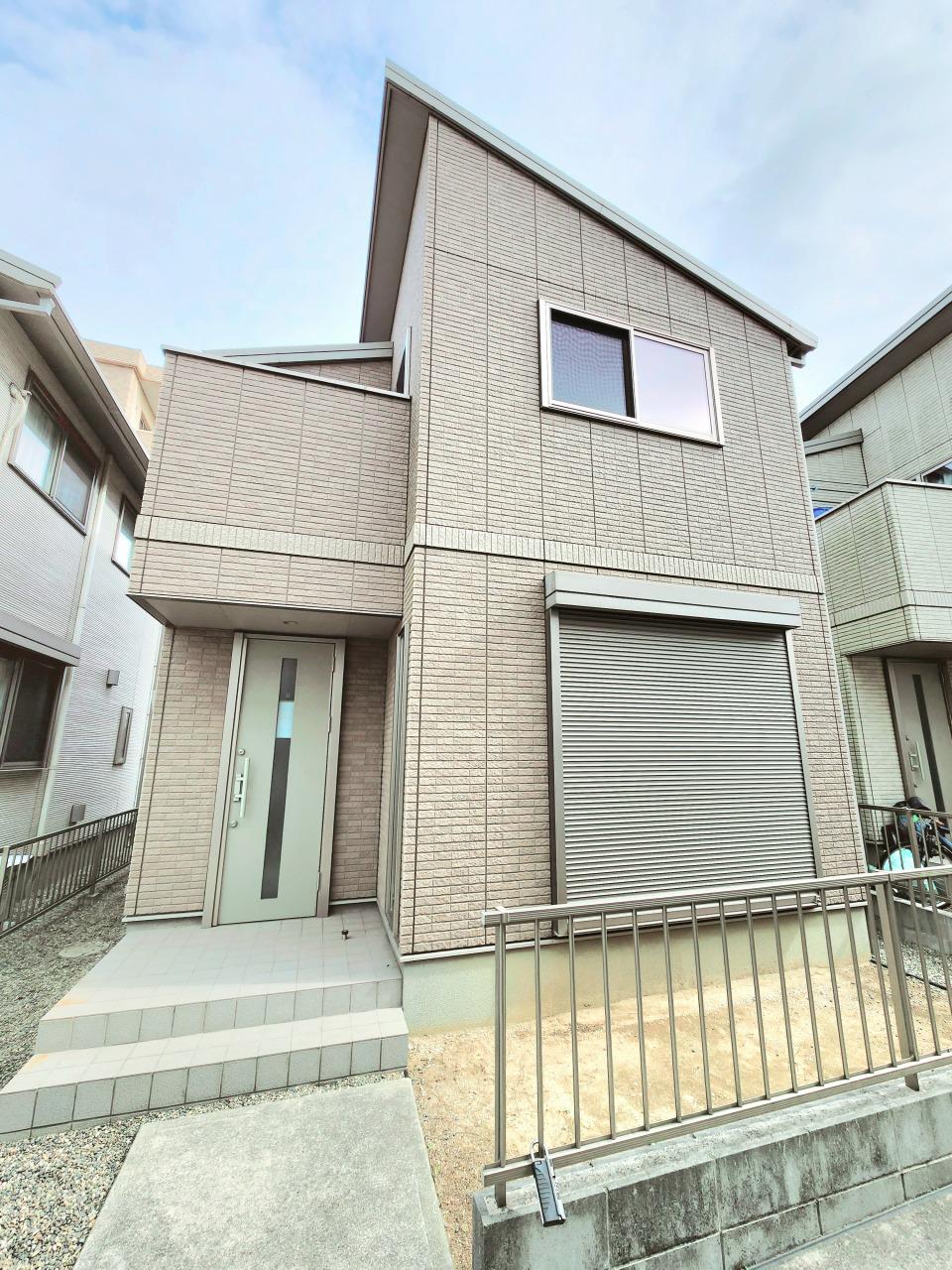 千葉県千葉市中央区 2階建 築11年
