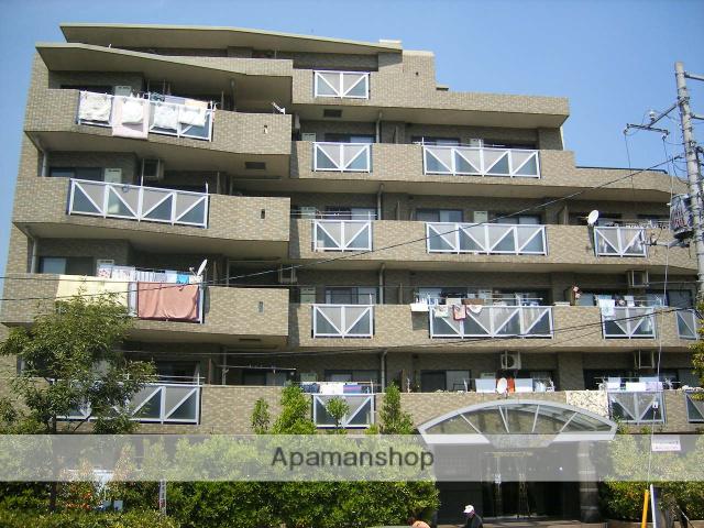 クリスタルライトハウス