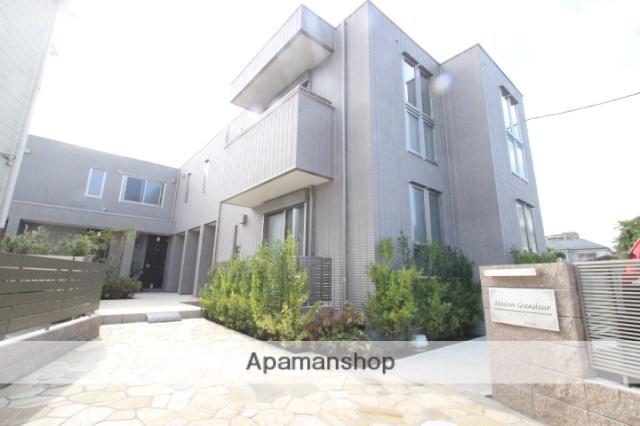 メゾン グランデュール