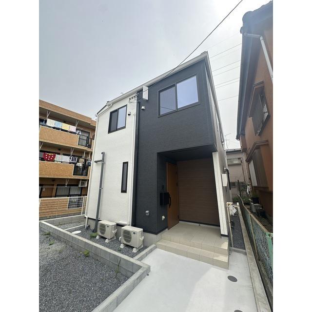 京成電鉄松戸線 鎌ケ谷大仏駅 徒歩8分  築2年