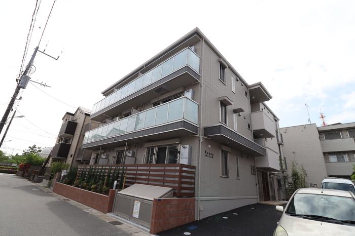 千葉県浦安市海楽1丁目の建物