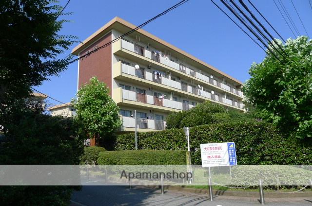 芝山団地17号棟