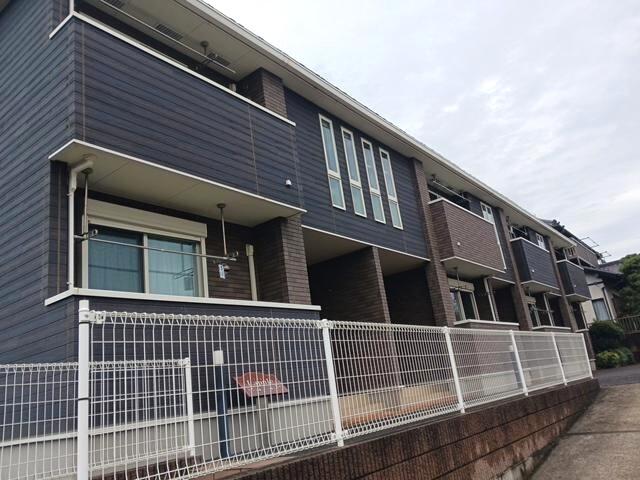 千葉県八街市榎戸の建物