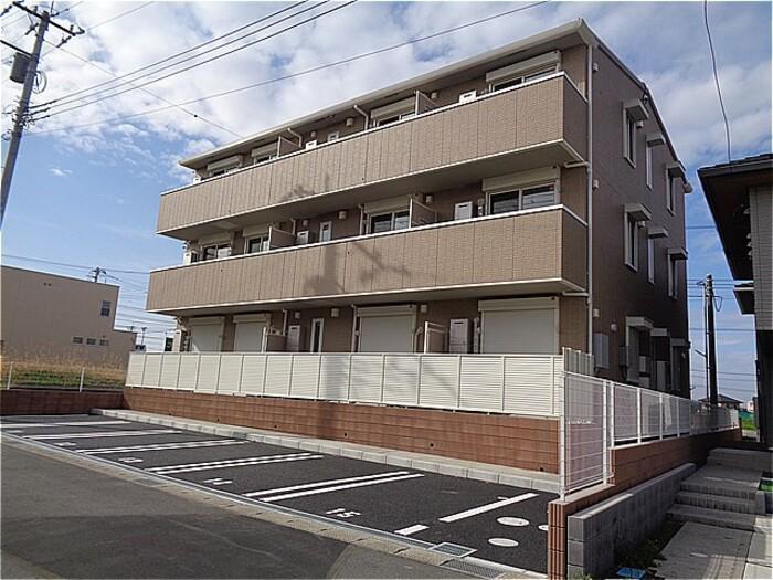 エストレーラ金田西