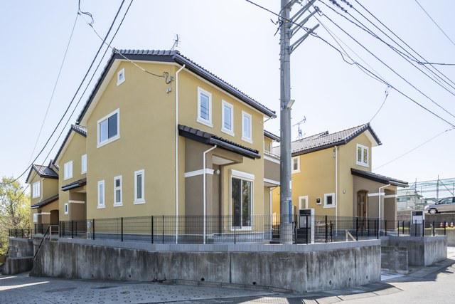 小田急電鉄小田原線 百合ケ丘駅 徒歩11分  築7年(3LDK)