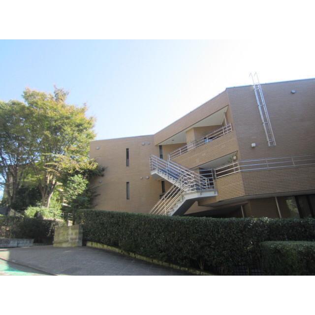 テラス岡本A棟