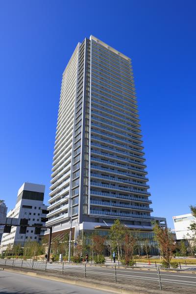 BRILLIA TOWER 有明 MID CROSS