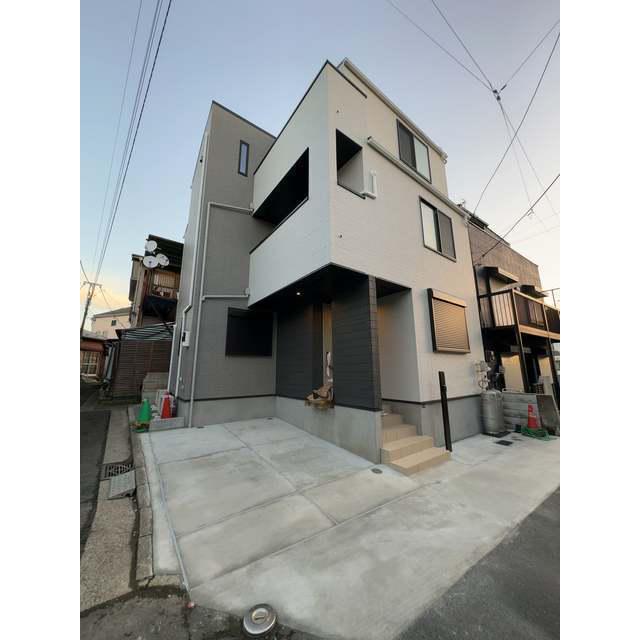 横浜市ブルーライン 新羽駅 徒歩12分  築4年(3SLDK)