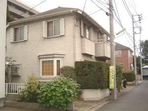 東急田園都市線 駒沢大学駅 徒歩4分 2階建 築37年
