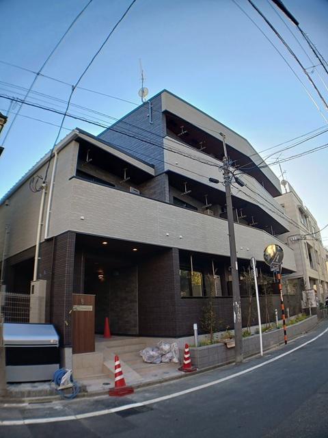 クレメントリバー