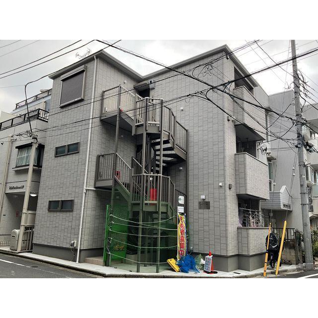 M・プーロニンフェア