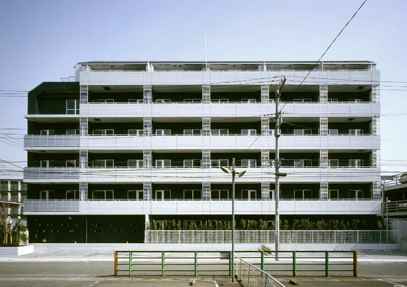 カスタリア鶴見