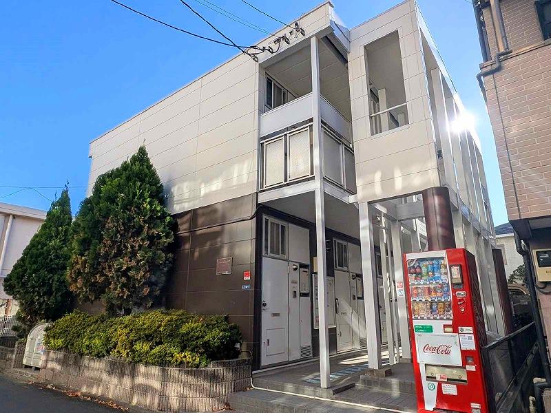 レオパレス山中