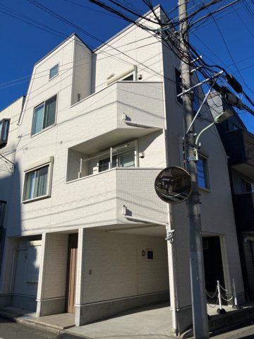 京浜東北・根岸線 大森駅(東京) 徒歩15分  築6年(3LDK)