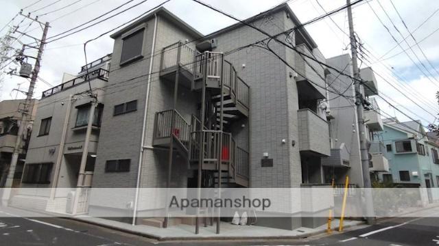 M・プーロニンフェア