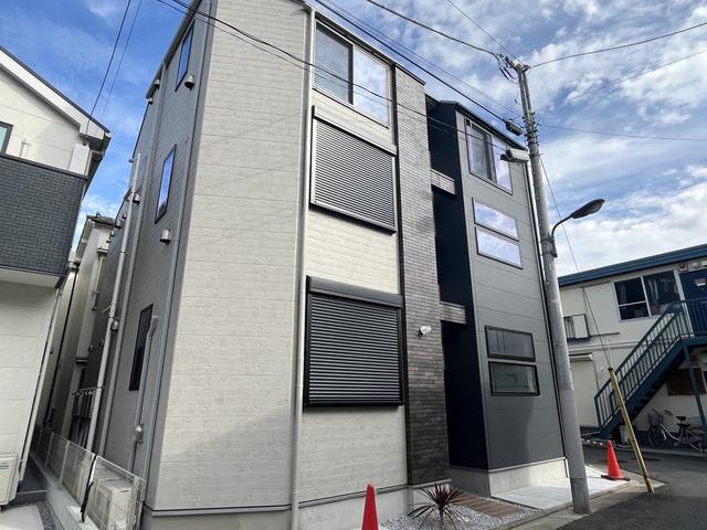 ユニヴェール西新井