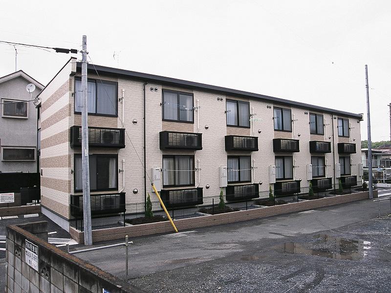 レオパレスエヌファミール