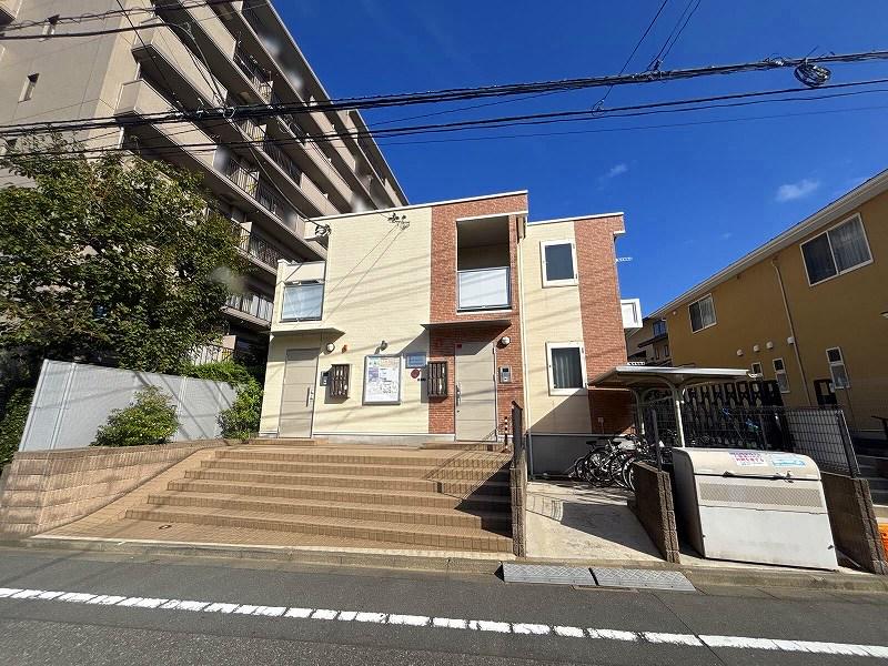 レオパレスカーサ ソレアード