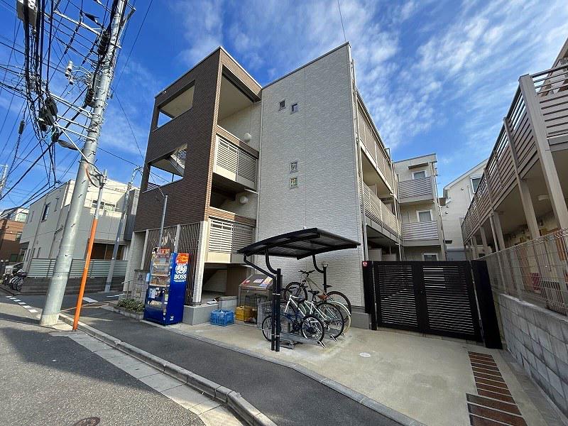 クレイノ葵芳 1号館