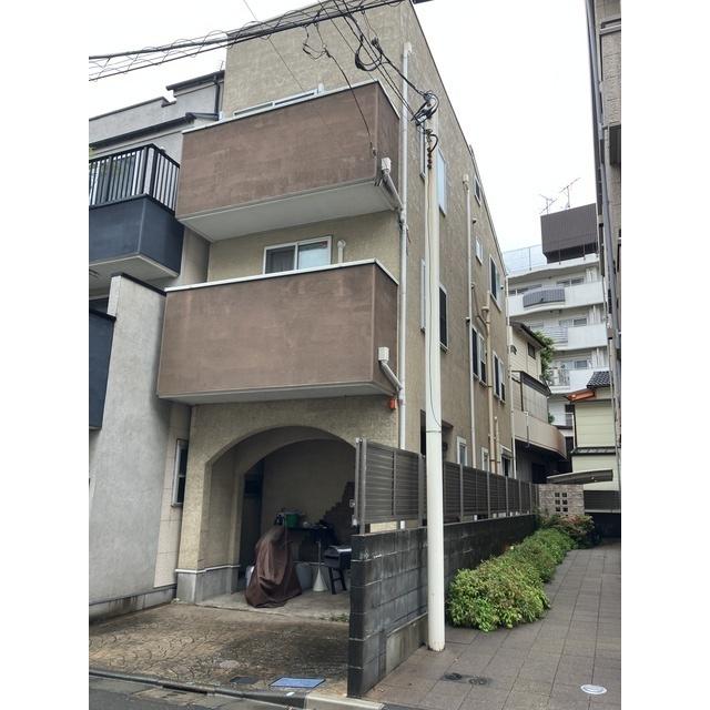 東京地下鉄副都心線 北参道駅 徒歩6分 3階建 築16年